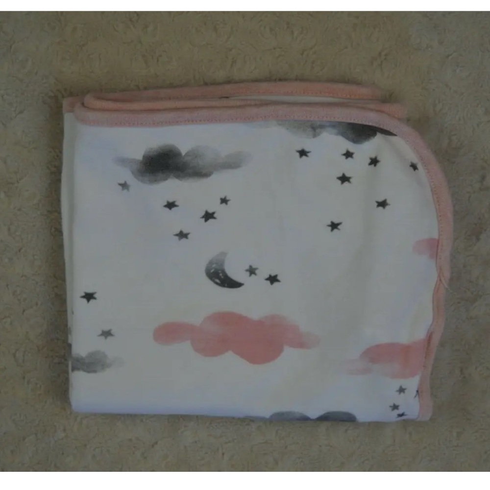 Rabbit + Bear Organic by Emily and Oliver Moon Clouds Baby Blanket Pink White